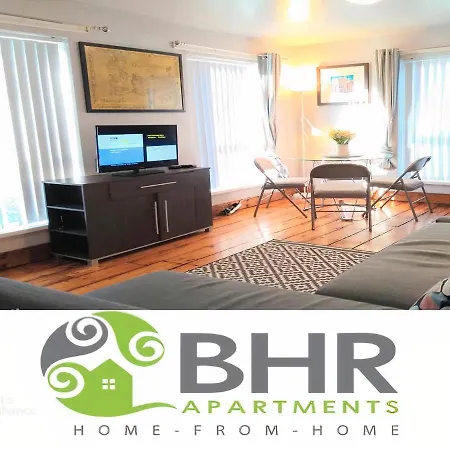 Perfect Central City Location - Parking - 3 Beds - 2 Bedrooms Belfast Exterior foto